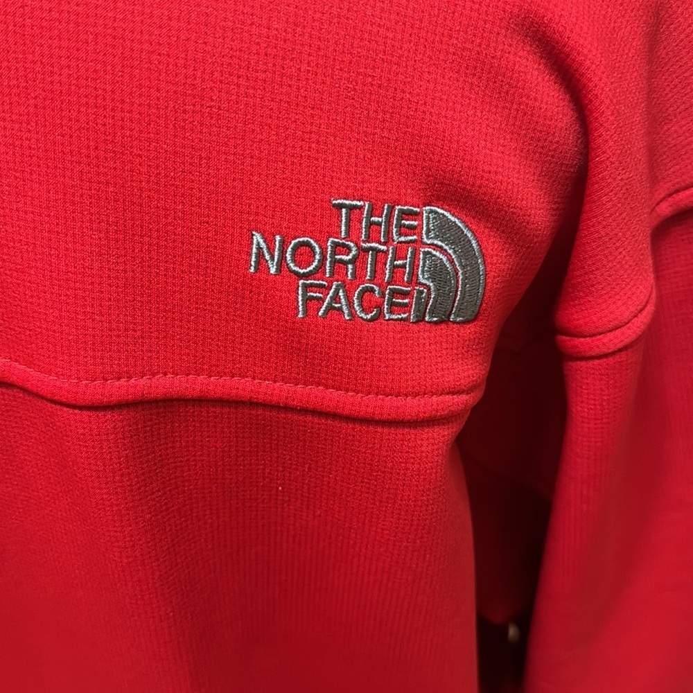 The North Face Men’s Vibrant Red Zip Up Jacket Size M - Picture 8 of 11